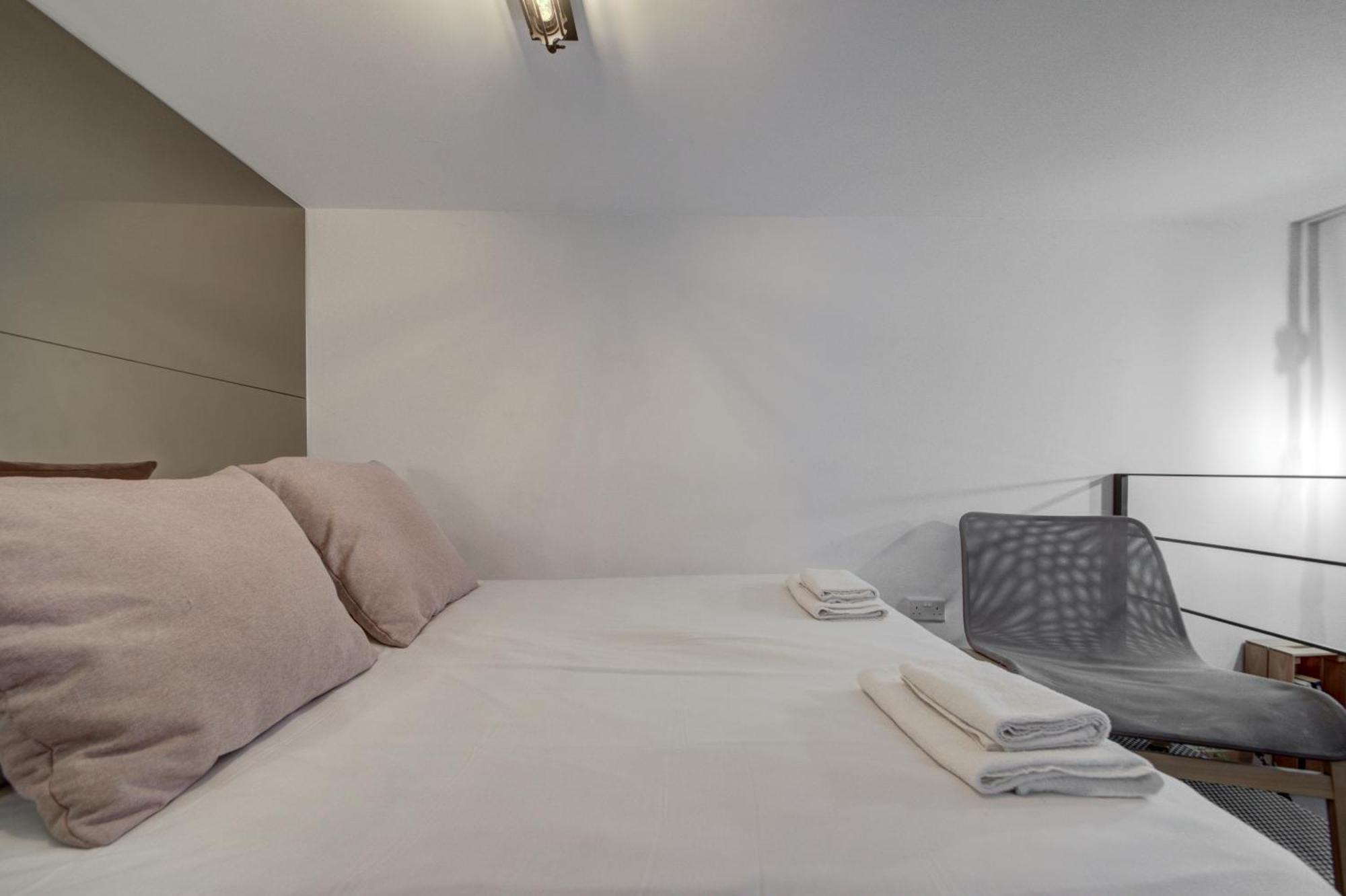 Unique Studio Loft, Walking Distance To Valletta Hamrun Bagian luar foto