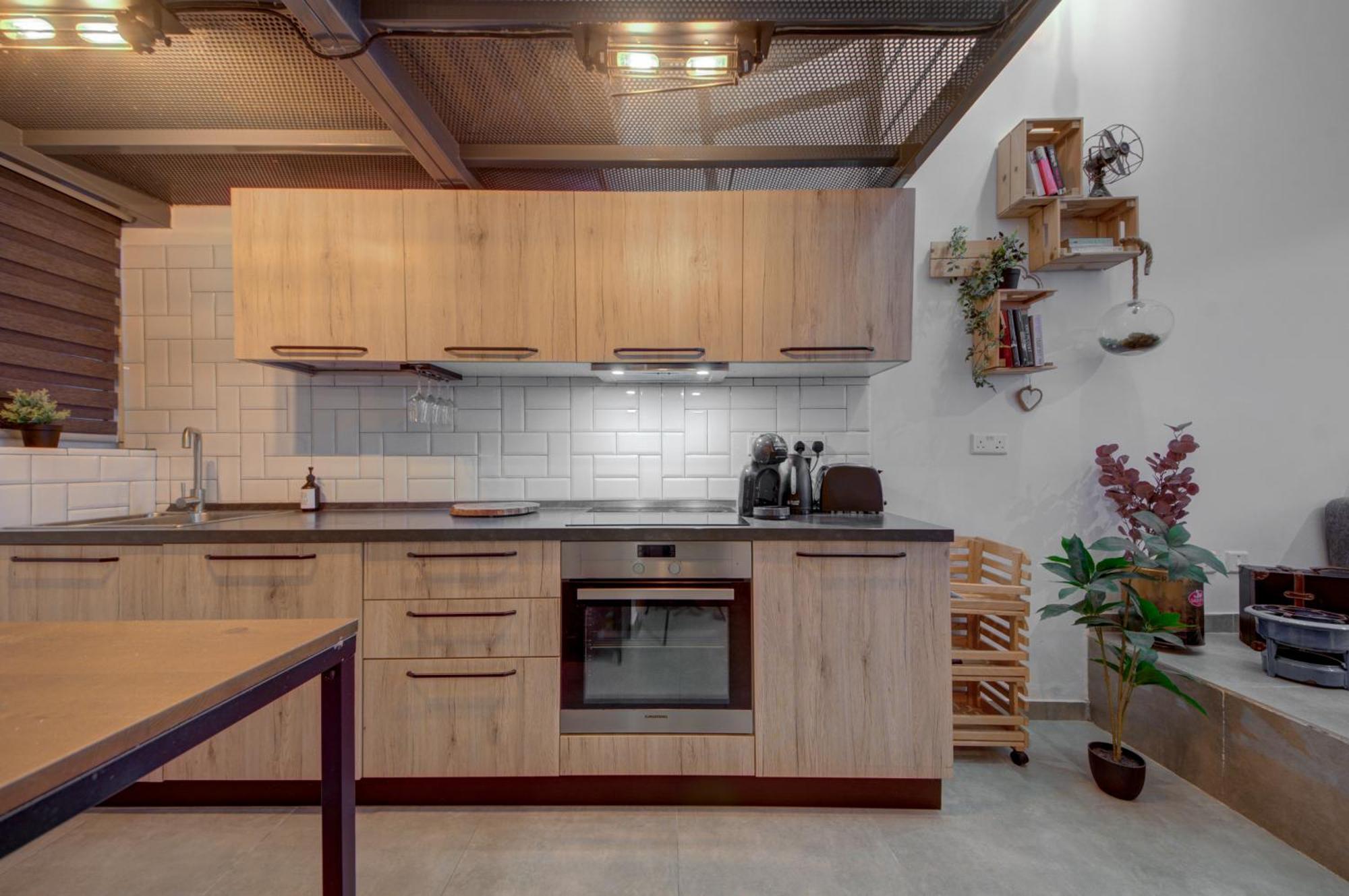 Unique Studio Loft, Walking Distance To Valletta Hamrun Bagian luar foto
