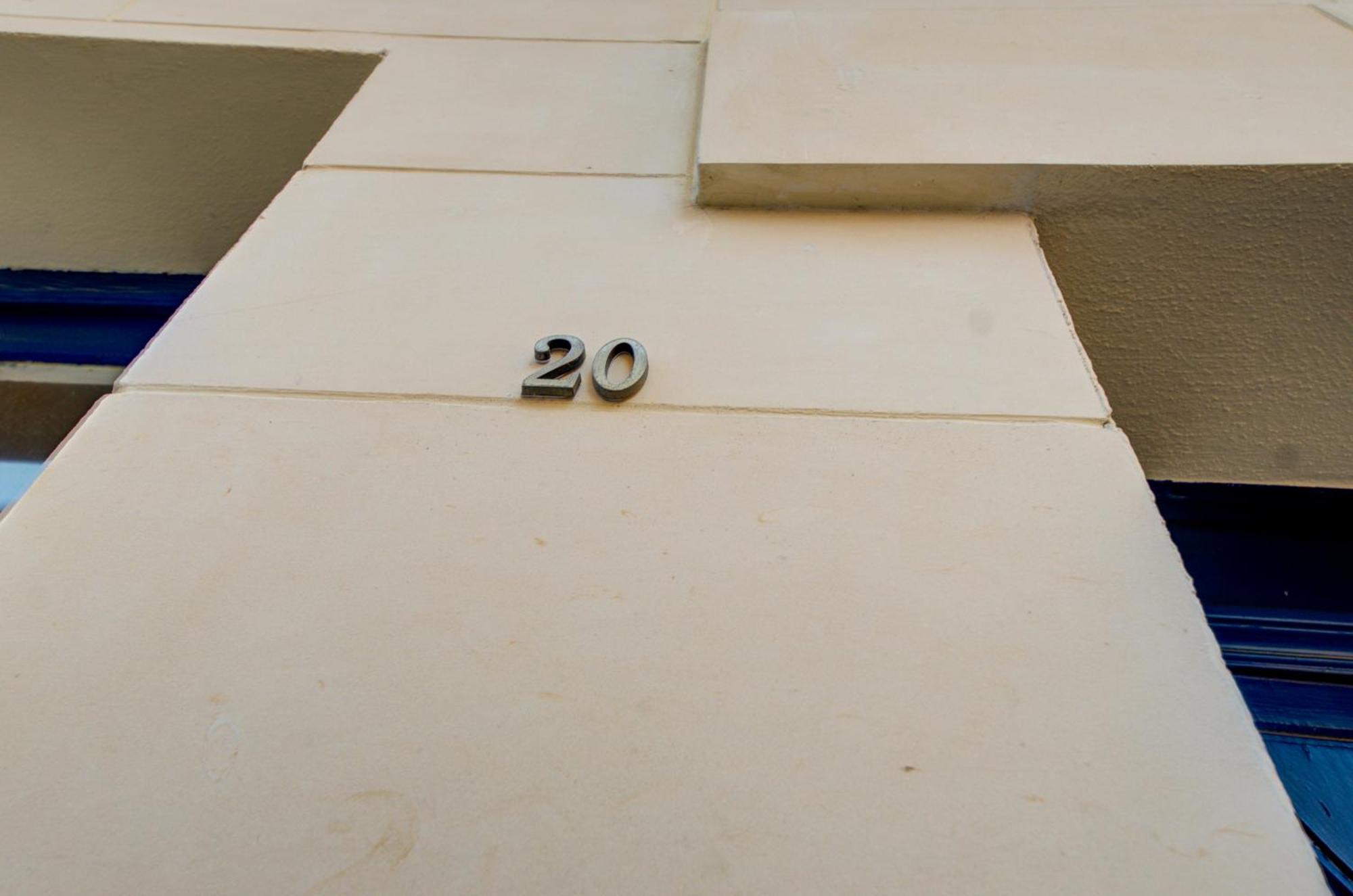 Unique Studio Loft, Walking Distance To Valletta Hamrun Bagian luar foto